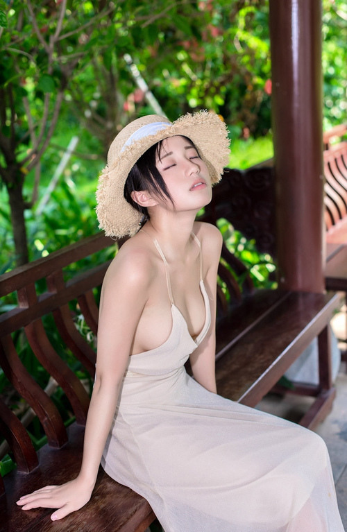 教练边教我开车边吸奶——欲乱风韵熟妇..