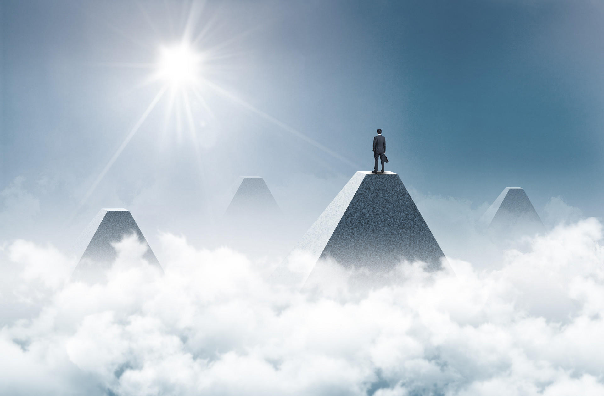 �����е�ƽ���Ͻţ���������г���