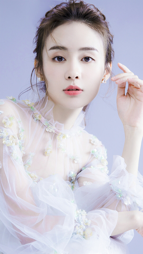 不知道明天会怎样,一切新鲜又迷茫