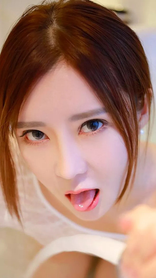 宝贝给我含一下我难受 小妖精嗯真紧啊呼呼呼