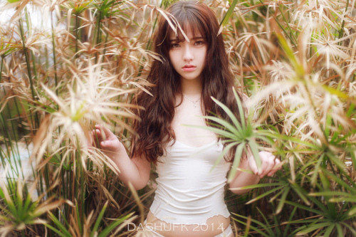 顶弄研磨酸涨,下身含着他的硕大一晚的小说