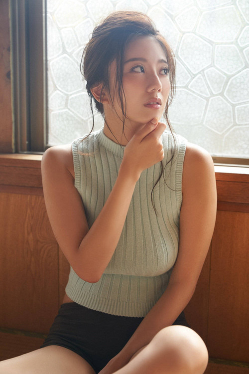 口述在车里下面被添_男友钻进我衣服里吸奶|匹夫无罪