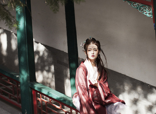 Ե������ԭ�ǽ٣�Ϊ��һ��ԡҵ��