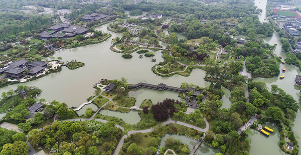 对普通游客开放机关食堂,放低姿态服务游客