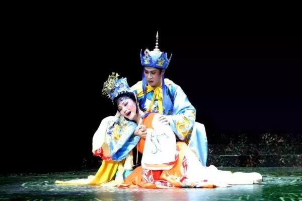 大理白族的历史变迁与当下白族人的喜乐人生