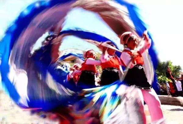 大理白族的历史变迁与当下白族人的喜乐人生