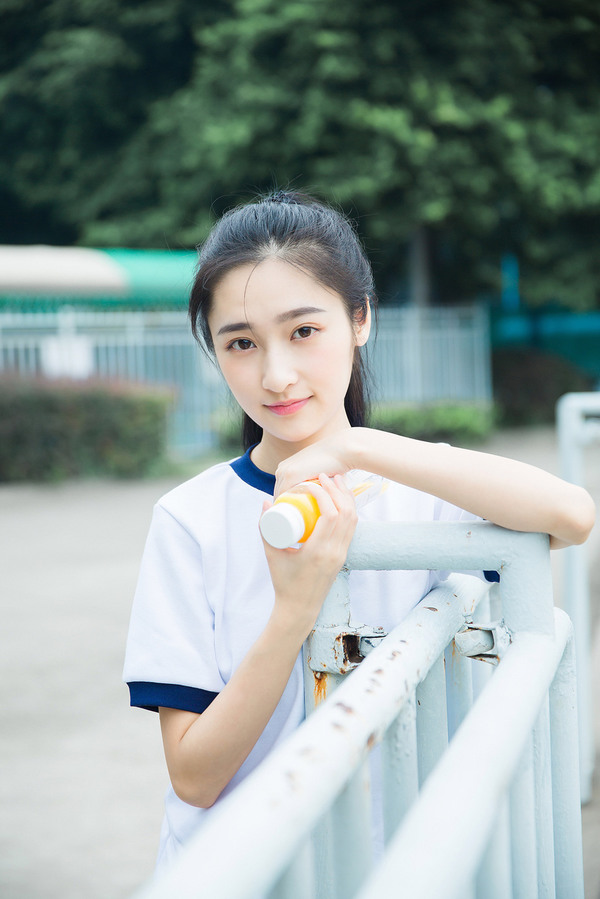 愿意陪你走出人生的低谷期,那一定是爱了