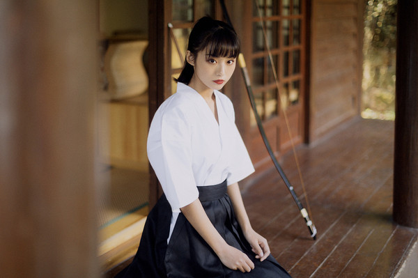 其实你很好,逆着光的地方是最适合生长的