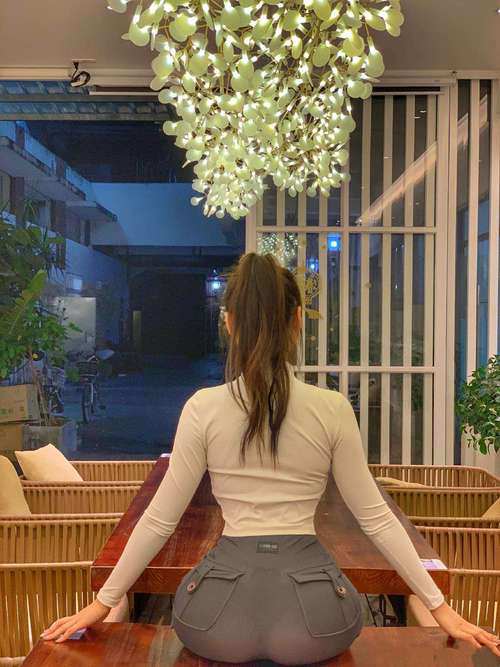 老师带我进了她的身体,教室系列高H小说