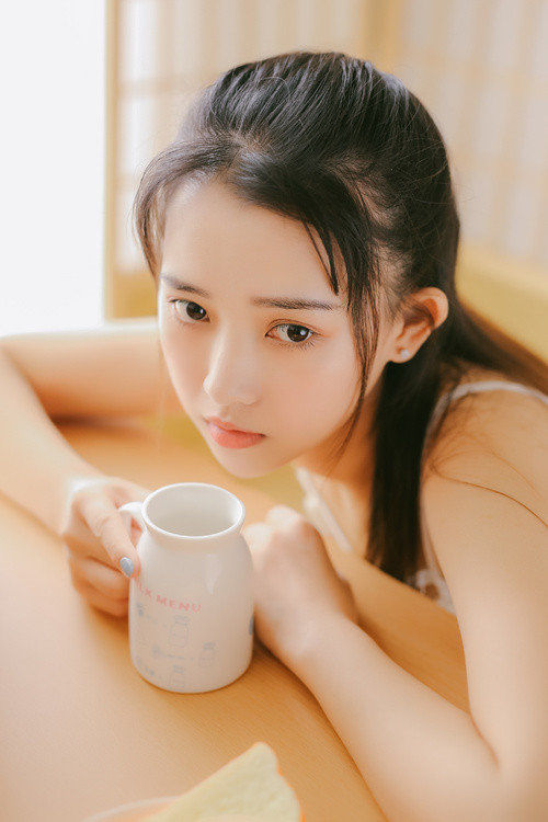 放下尊严放下固执,多是因为放不下一个人