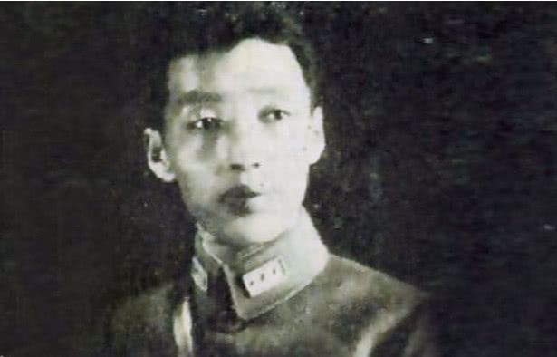 倒戈将军石友三被活埋后,他的五姨太竟成了大学教授