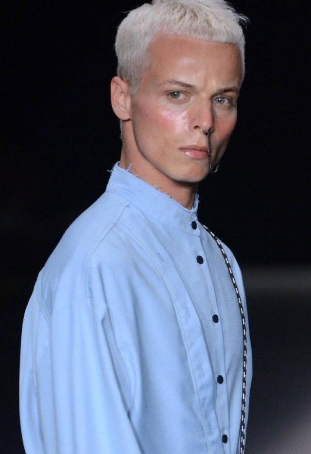 26岁模特走秀途中离世:猝死离我们有多远