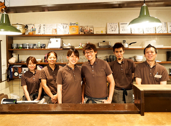 自杀为什么也算“过劳死”呢?调查显示过劳是众多员工正在经历的现实