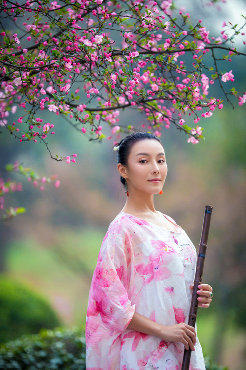 ���ǣ�������������޹�²�֮��