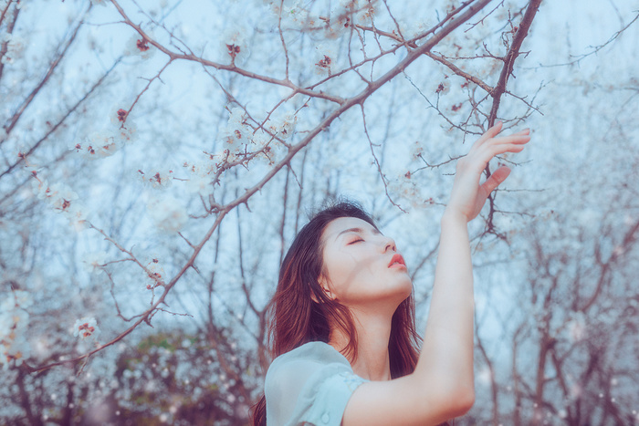 �ʺ�����ϲŭ�޳���˵˵: �����˻�˭���㲻��	