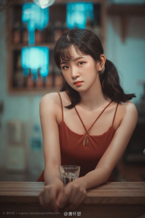 把腿张开多男一女吸奶| 肉肉写的很细致的文np