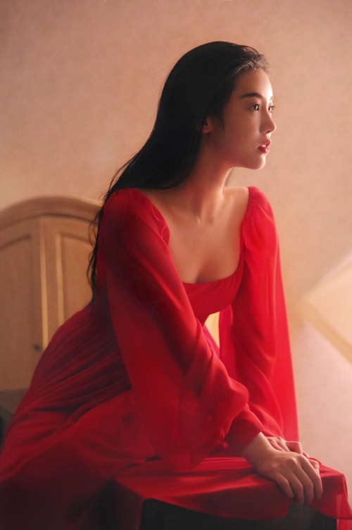 长期暗恋一个人会怎样_雨下出了泪痕