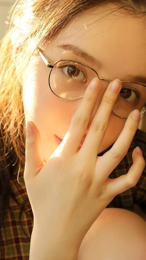 戴玉镯的女人_挚爱一生玉镯