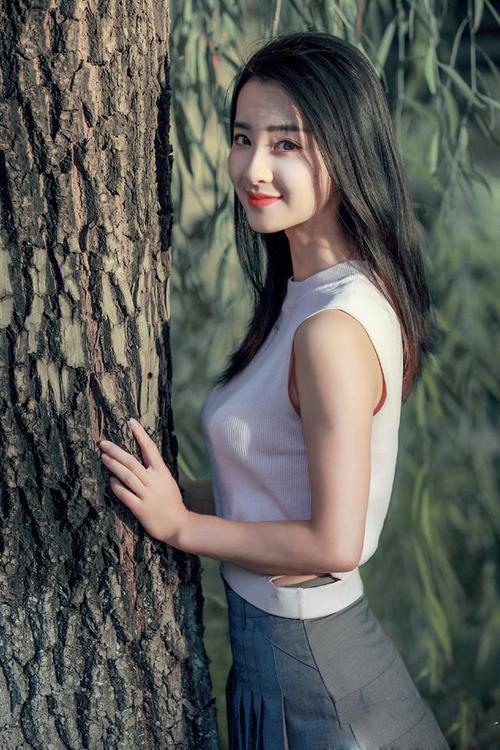 宝贝看着我是怎么进入你| 两根棍儿同时进入