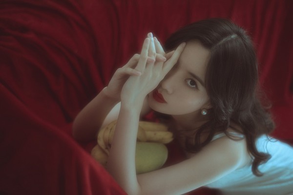 mac棕红脏橘色|戴狐面的少女