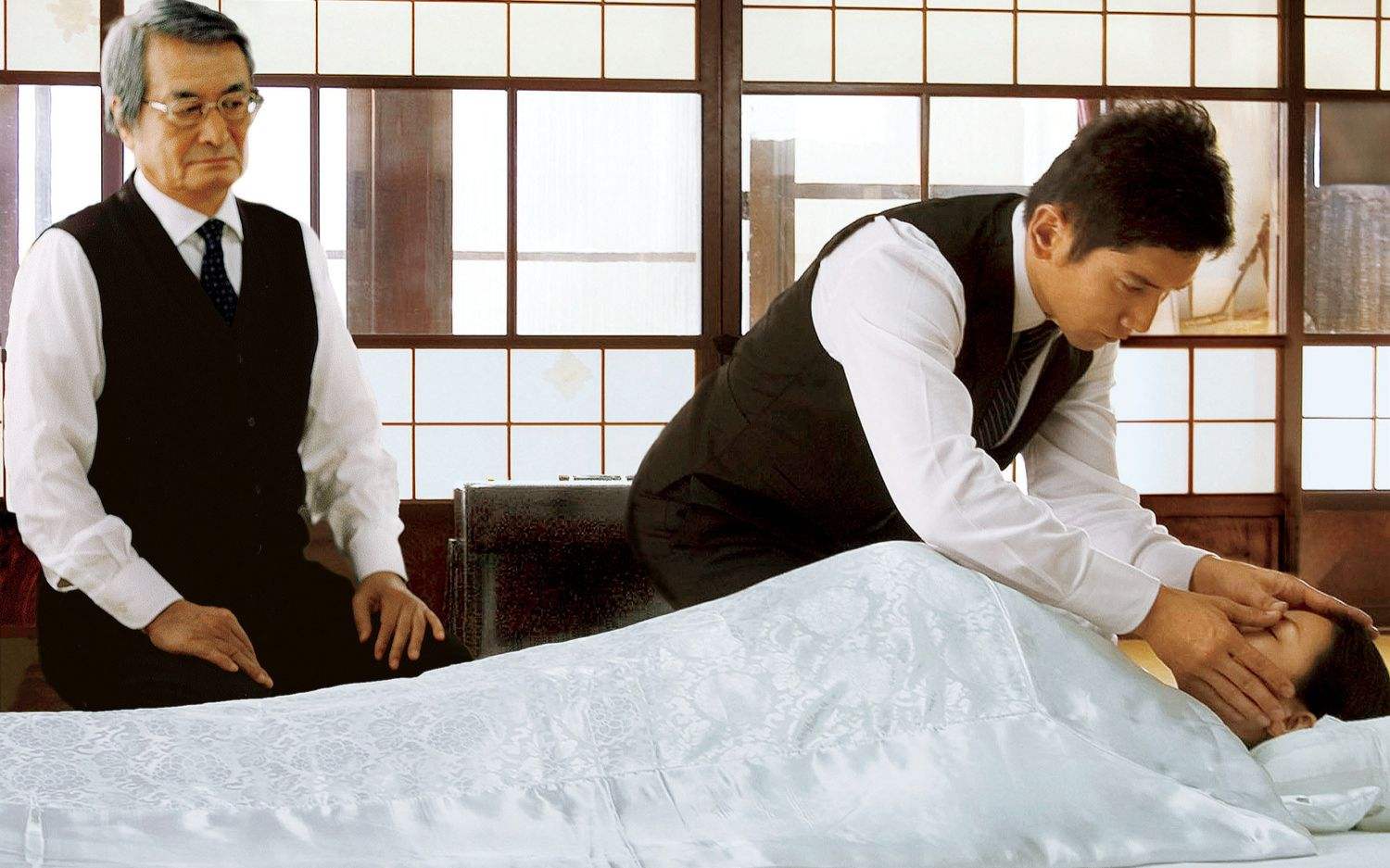 遗体火化师|每一种文化都有处理遗体的不同手段