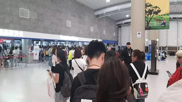 被“漂白”的假货:150元就能拍韩国美妆假视频