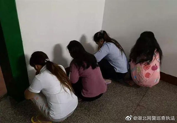 三个网络交友诈骗窝点被端,一举抓获33名涉案嫌疑人