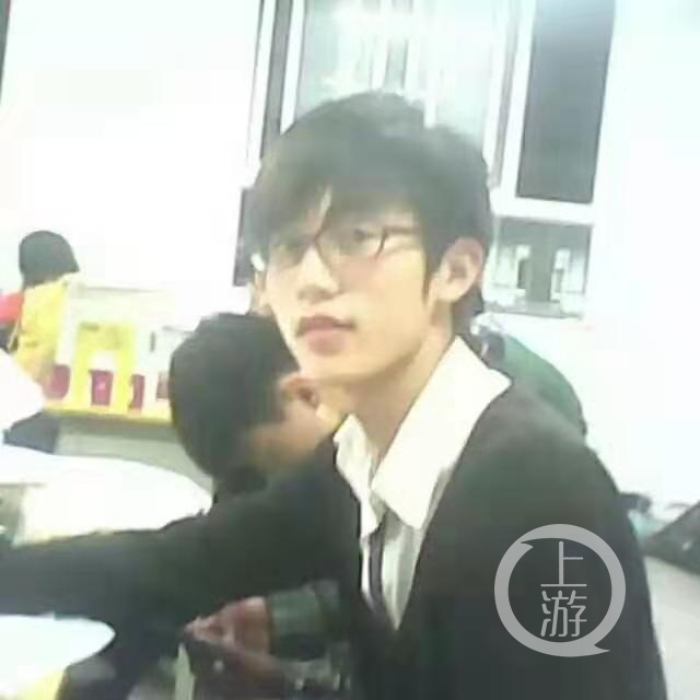 23cc13f97b652407578168748397a795.jpg “大学生掏鸟案”:郑州买鸟人立功减刑后不愿再发声