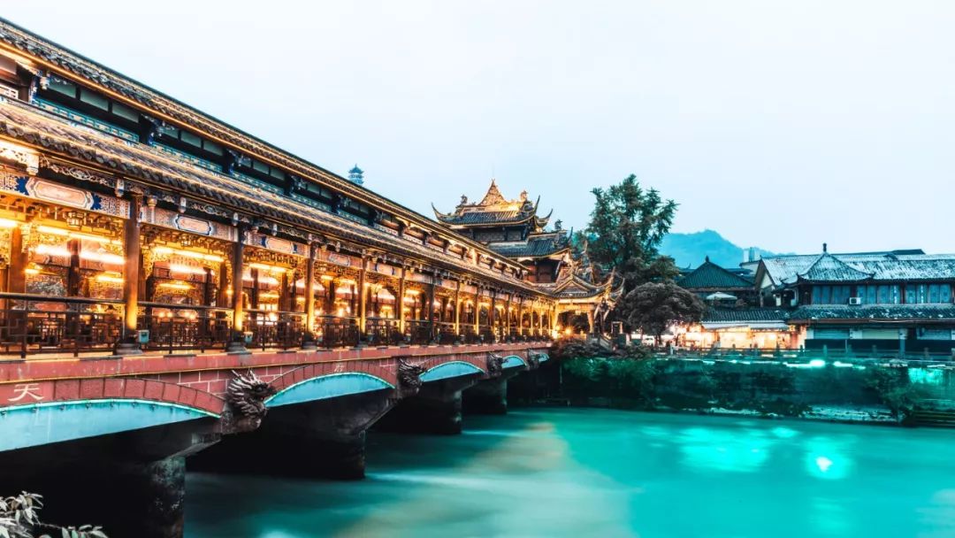 忆成都:桥下成都,凝固了这座城市千年的厚重