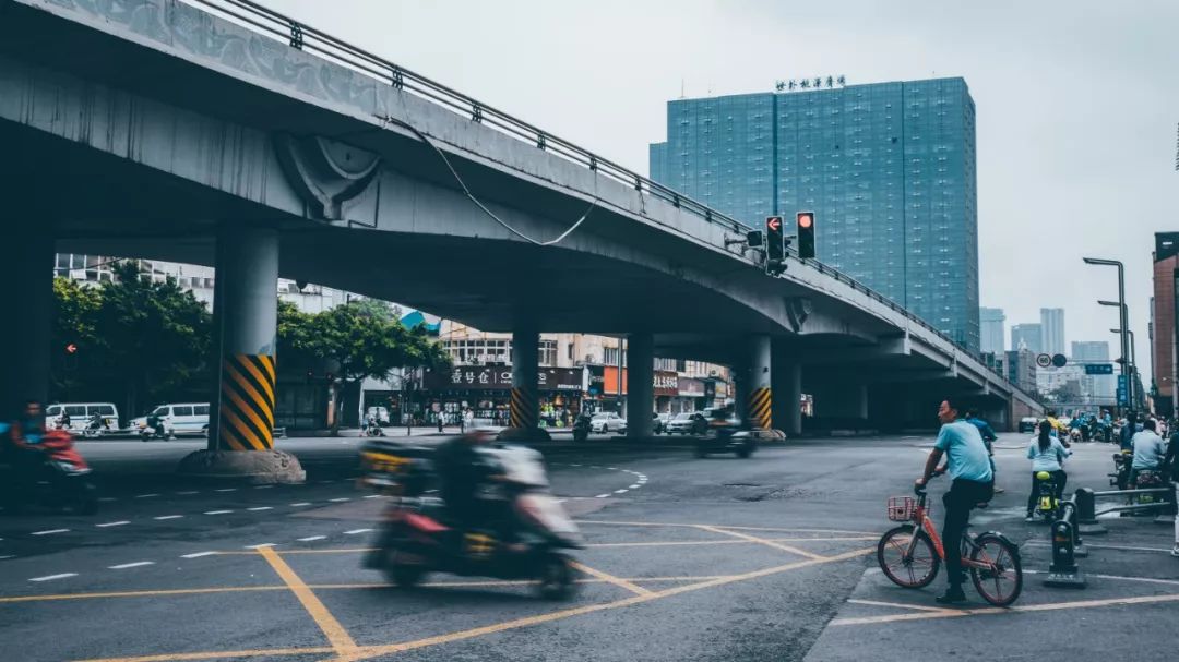 忆成都:桥下成都,凝固了这座城市千年的厚重
