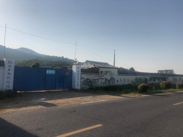 阴森、诡异的古床博物馆:是博物馆还是酒店