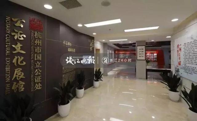 “渐冻人”女子要卖套房子治病:丈夫说总要先考虑女儿