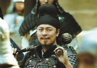 《长安十二时辰》:把人物放到关系里写