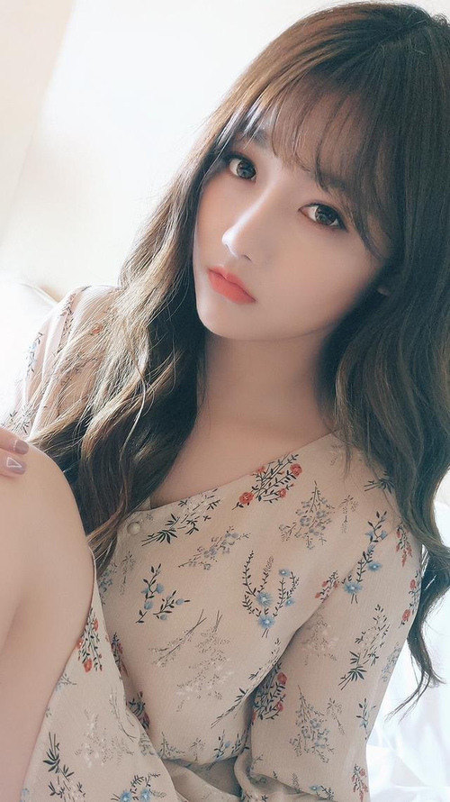 青春少艾莫负年华|鬓边栀子花又绽开