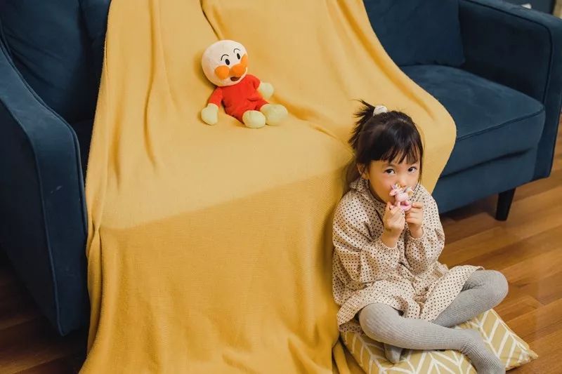 儿童成长拍摄时有哪些经验分享:边玩边拍,状态最自然