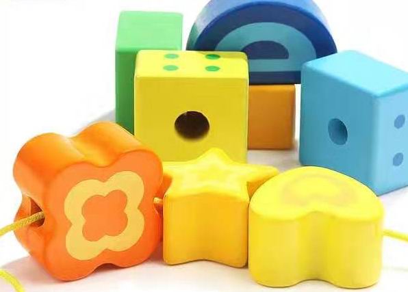 怎样培养2岁宝宝的专注力:用小游戏提高孩子的专注力