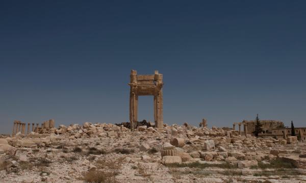 遭受攻击的文化:空壁龛展示了百年来战争炮火之下的文化遗产