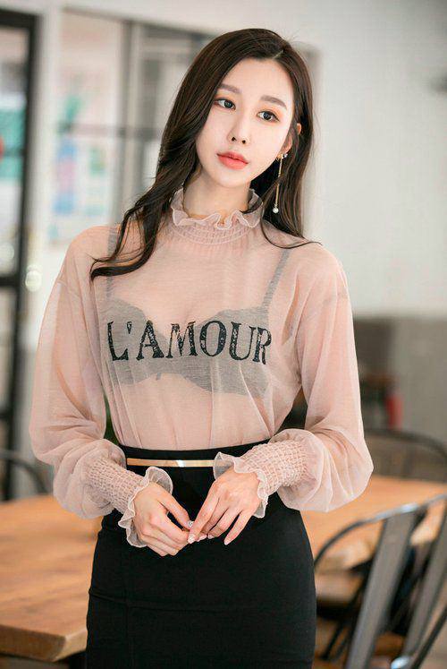 【快穿】2039女娲的梦精彩赏析