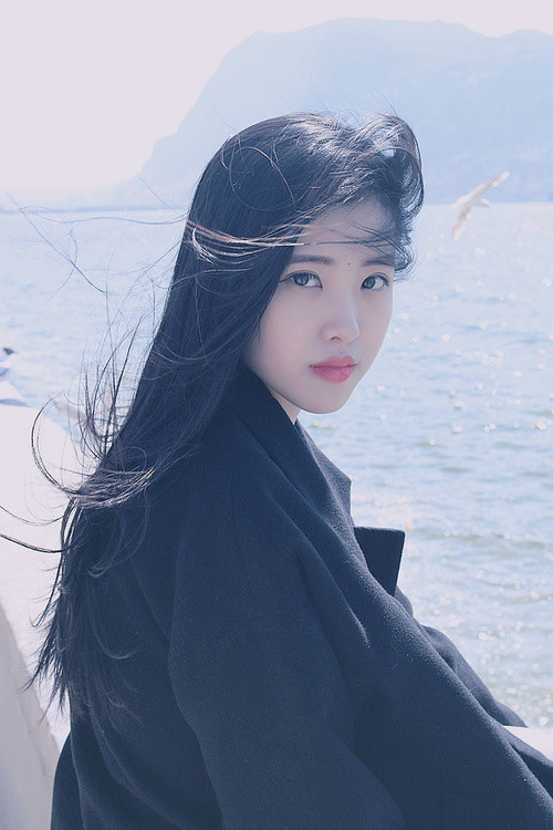 女主爱的卑微痴情 乞求被爱的地位