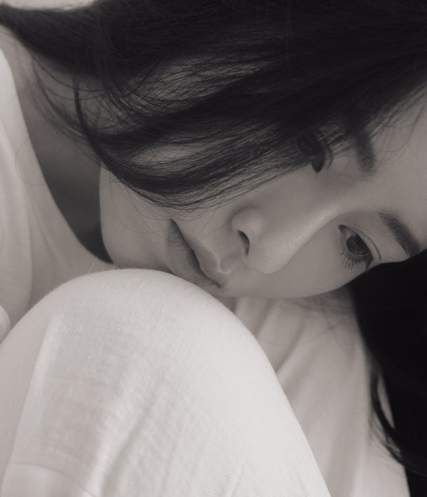 诡谲的笑意的女人|苏紫宣撕扯她身上的肉