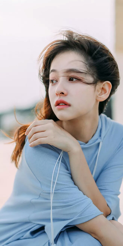 岁月不曾等过谁,愿岁月静好,幸福前行