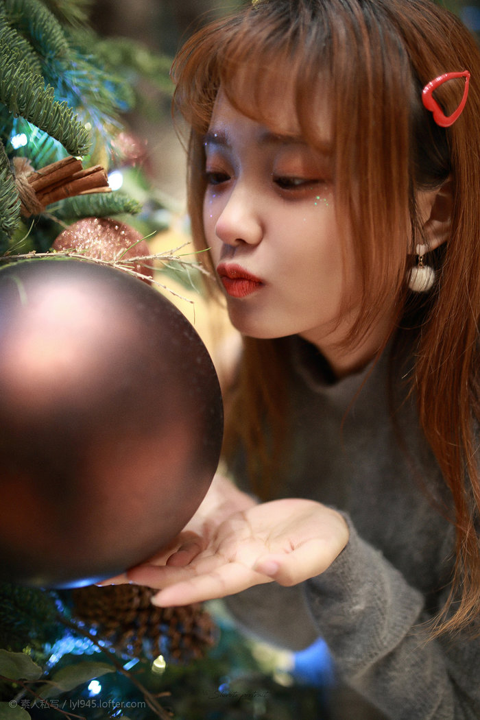 闺蜜让我看她和男朋友做| 大叔请克制相差16岁