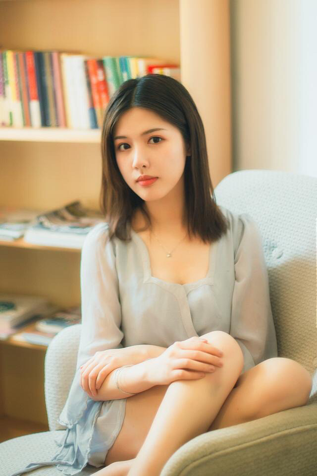 不要舔那里 好坏* 张腿吃下去不要掉出来