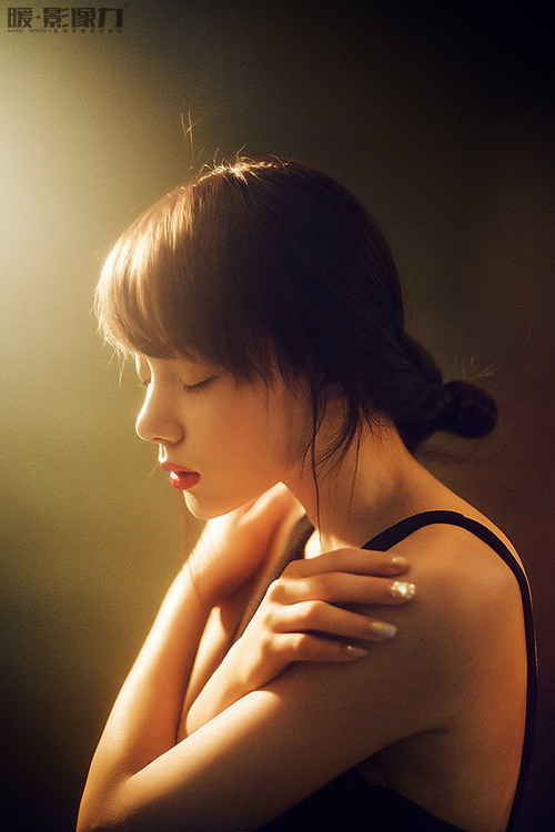 ���׻�������������|��Ů