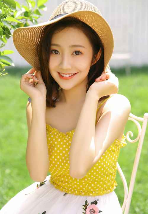 李宗瑞是谁|不做一株小小草